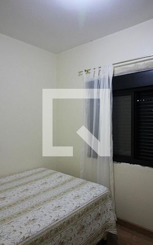 Casa à venda com 201m², 3 quartos e 2 vagasQuarto 3