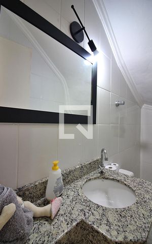 Casa à venda com 201m², 3 quartos e 2 vagasLavabo