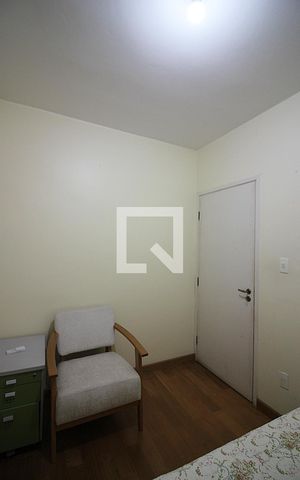 Casa à venda com 201m², 3 quartos e 2 vagasQuarto 3