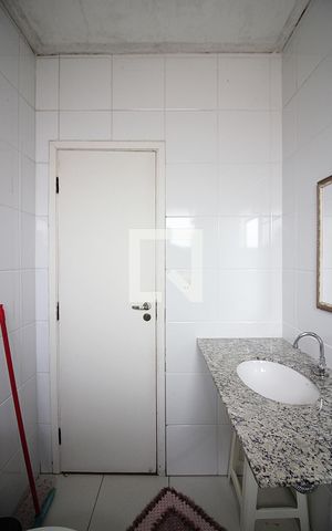 Casa à venda com 201m², 3 quartos e 2 vagasBanheiro Social
