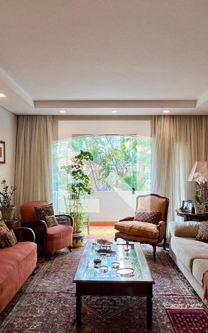 Apartamento à venda com 176m², 3 quartos e 2 vagas Apartamento à venda com 176m², 3 quartos e 2 vagasSala