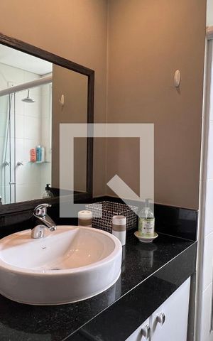 Apartamento à venda com 176m², 3 quartos e 2 vagas Apartamento à venda com 176m², 3 quartos e 2 vagasBanheiro