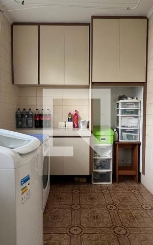 Apartamento à venda com 176m², 3 quartos e 2 vagas Apartamento à venda com 176m², 3 quartos e 2 vagasÁrea de Serviço