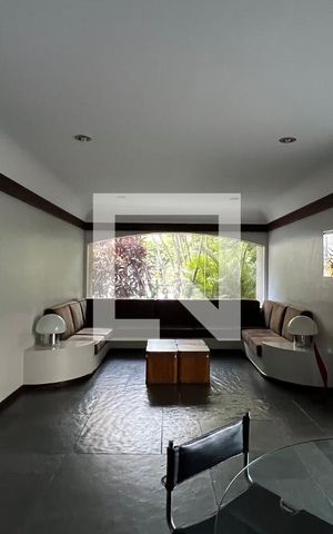 Apartamento à venda com 176m², 3 quartos e 2 vagas Apartamento à venda com 176m², 3 quartos e 2 vagasÁrea comum - Salão de festas