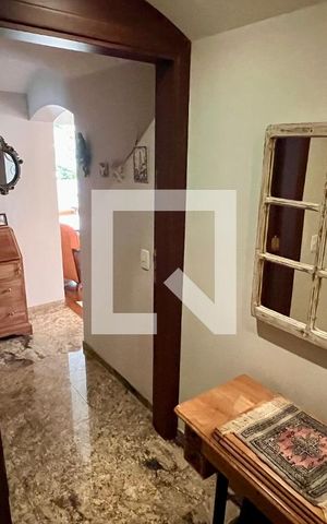 Apartamento à venda com 176m², 3 quartos e 2 vagas Apartamento à venda com 176m², 3 quartos e 2 vagasEntrada Privativa