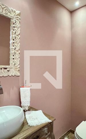 Apartamento à venda com 176m², 3 quartos e 2 vagas Apartamento à venda com 176m², 3 quartos e 2 vagasLavabo