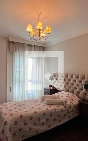 Apartamento à venda com 176m², 3 quartos e 2 vagas Apartamento à venda com 176m², 3 quartos e 2 vagasSuíte