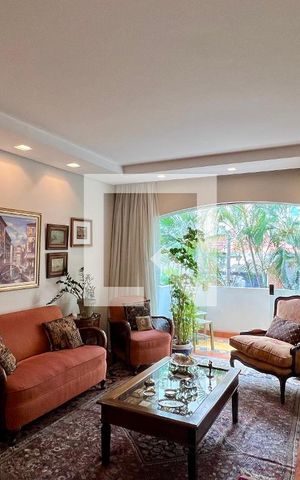 Apartamento à venda com 176m², 3 quartos e 2 vagas Apartamento à venda com 176m², 3 quartos e 2 vagasSala