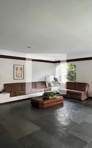 Apartamento à venda com 176m², 3 quartos e 2 vagas Apartamento à venda com 176m², 3 quartos e 2 vagasHall de entrada