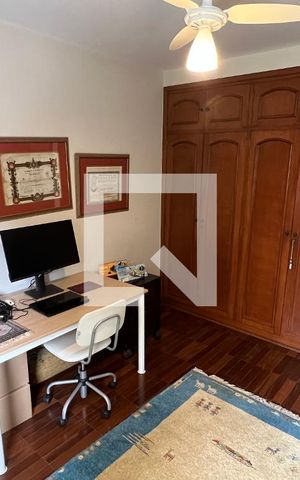 Apartamento à venda com 176m², 3 quartos e 2 vagas Apartamento à venda com 176m², 3 quartos e 2 vagasQuarto 1
