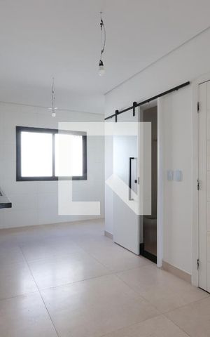Casa à venda com 144m², 2 quartos e 3 vagasSala