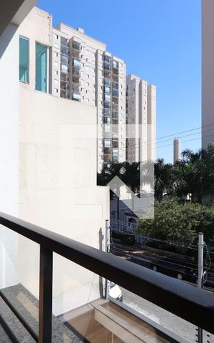 Casa à venda com 144m², 2 quartos e 3 vagasVaranda da Suíte 1