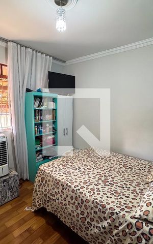 Casa à venda com 200m², 4 quartos e 3 vagasQuarto