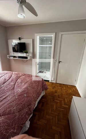 Casa à venda com 240m², 3 quartos e 2 vagas Casa à venda com 240m², 3 quartos e 2 vagasQuarto