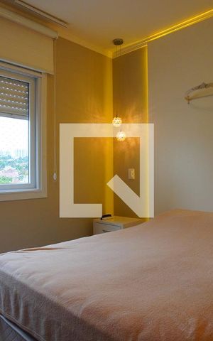 Casa à venda com 453m², 4 quartos e 4 vagasSuíte 1 - Segundo Andar
