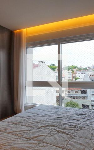 Casa à venda com 453m², 4 quartos e 4 vagasSuíte 3 - Segundo Andar