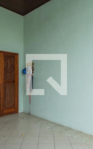Casa de condomínio à venda com 238m², 3 quartos e 2 vagas Casa de condomínio à venda com 238m², 3 quartos e 2 vagasGaragem