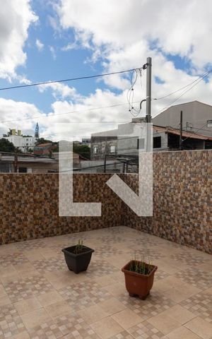 Casa à venda com 54m², 2 quartos e 2 vagas Casa à venda com 54m², 2 quartos e 2 vagasÁrea externa