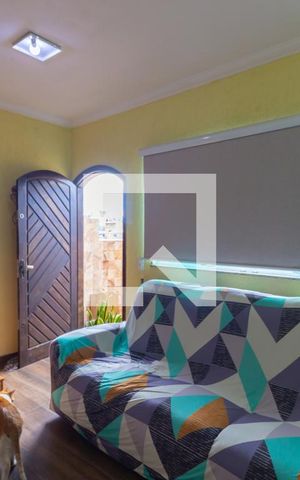 Casa à venda com 54m², 2 quartos e 2 vagas Casa à venda com 54m², 2 quartos e 2 vagasSala