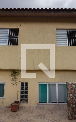 Casa à venda com 54m², 2 quartos e 2 vagas Casa à venda com 54m², 2 quartos e 2 vagasÁrea externa