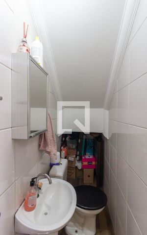 Casa à venda com 54m², 2 quartos e 2 vagas Casa à venda com 54m², 2 quartos e 2 vagasLavabo