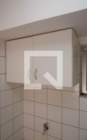 Apartamento à venda com 84m², 2 quartos e 1 vaga Apartamento à venda com 84m², 2 quartos e 1 vagaÁrea de Serviço