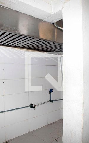 Casa à venda com 647m², 3 quartos e 5 vagasCozinha 1