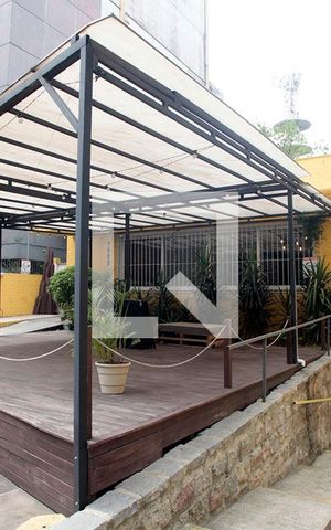 Casa à venda com 647m², 3 quartos e 5 vagasFachada
