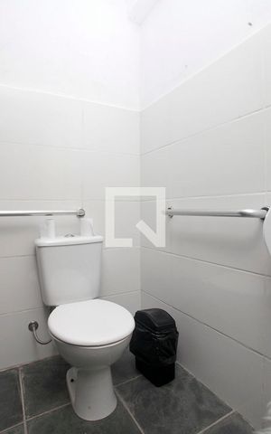 Casa à venda com 647m², 3 quartos e 5 vagasBanheiro 5