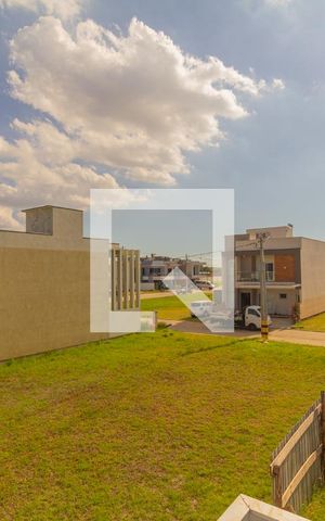 Casa de condomínio à venda com 220m², 3 quartos e 4 vagas Casa de condomínio à venda com 220m², 3 quartos e 4 vagasVista da Suíte 1