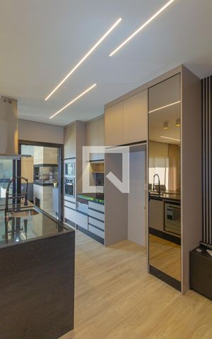 Casa de condomínio à venda com 220m², 3 quartos e 4 vagas Casa de condomínio à venda com 220m², 3 quartos e 4 vagasCozinha