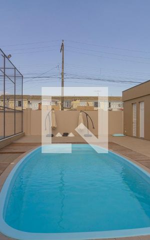 Casa de condomínio à venda com 220m², 3 quartos e 4 vagas Casa de condomínio à venda com 220m², 3 quartos e 4 vagasÁrea comum - Piscina