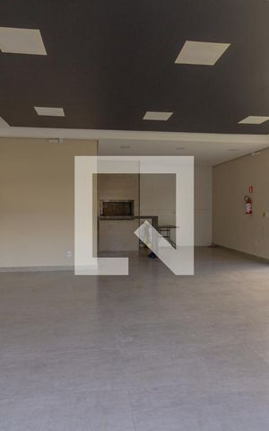 Casa de condomínio à venda com 220m², 3 quartos e 4 vagas Casa de condomínio à venda com 220m², 3 quartos e 4 vagasÁrea comum - Salão de festas