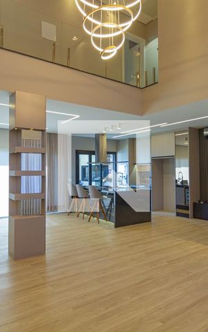 Casa de condomínio à venda com 220m², 3 quartos e 4 vagas Casa de condomínio à venda com 220m², 3 quartos e 4 vagasSala