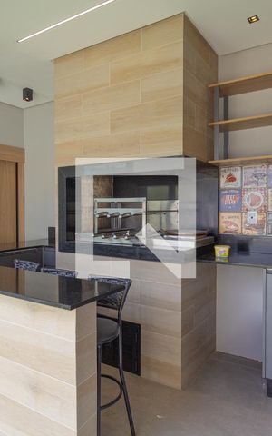 Casa de condomínio à venda com 220m², 3 quartos e 4 vagas Casa de condomínio à venda com 220m², 3 quartos e 4 vagasVaranda gourmet
