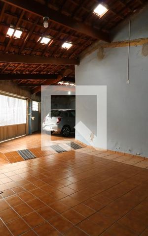 Casa à venda com 150m², 3 quartos e 4 vagasGaragem