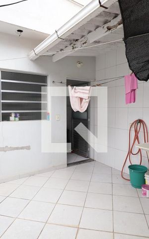 Casa à venda com 300m², 4 quartos e 3 vagasÁrea de Serviço 2