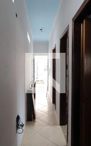 Casa à venda com 300m², 4 quartos e 3 vagasCorredor