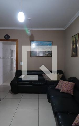 Casa à venda com 300m², 4 quartos e 3 vagasSala