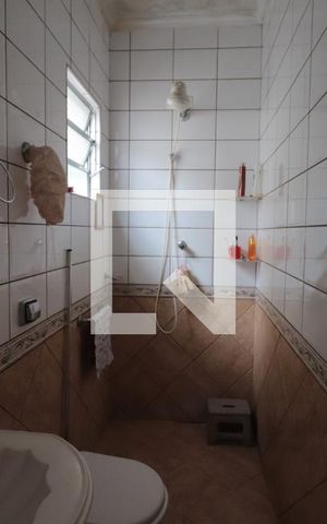 Casa à venda com 300m², 4 quartos e 3 vagasBanheiro