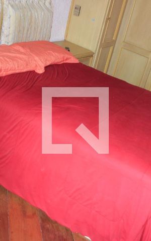 Casa à venda com 350m², 4 quartos e 6 vagasSuíte