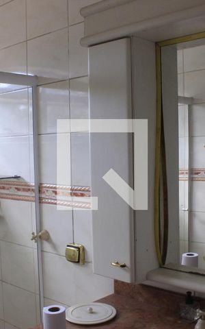 Casa à venda com 350m², 4 quartos e 6 vagasSuíte