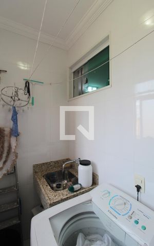 Apartamento à venda com 62m², 3 quartos e 1 vagaÁrea de Serviço