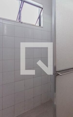 Casa para alugar com 500m², 4 quartos e 3 vagas Casa para alugar com 500m², 4 quartos e 3 vagasBanheiro de serviço