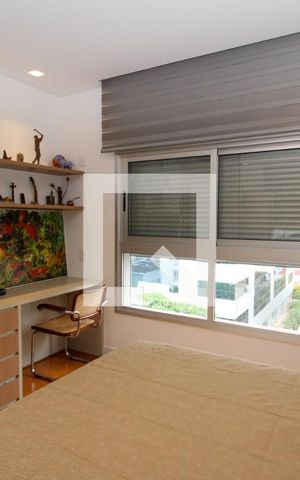 Apartamento à venda com 296m², 4 quartos e 4 vagasSuite 2