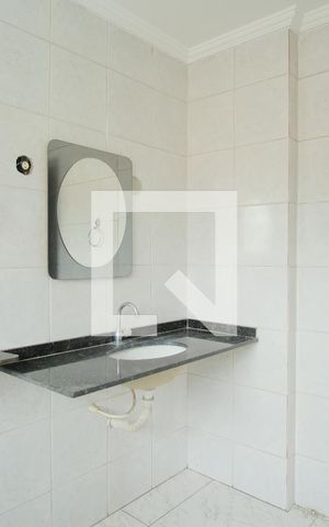 Apartamento para alugar com 83m², 2 quartos e sem vagaBanheiro