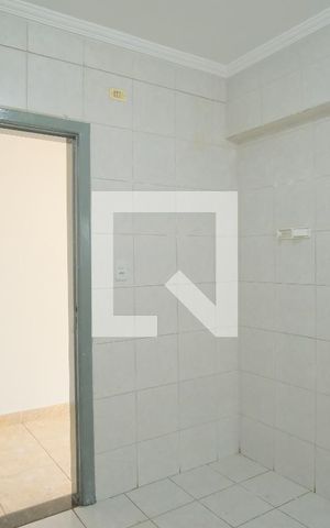 Apartamento para alugar com 83m², 2 quartos e sem vagaCozinha