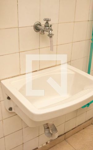Casa à venda com 300m², 5 quartos e 2 vagasÁrea de Serviço 