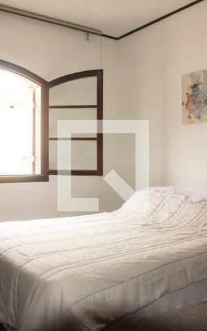 Casa à venda com 300m², 5 quartos e 2 vagasEdícula - Quarto 1