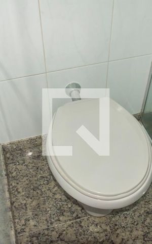 Casa à venda com 300m², 5 quartos e 2 vagasBanheiro da Suíte 1